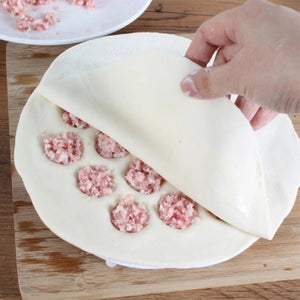 Molde de bola de masa rápida y conveniente Molde Cozinha Prensa de masa Máquina de cocinar ravioles Herramienta de pastelería DIY Máquina de ravioles 20.8 * 2.2cm